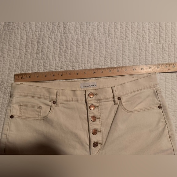 Loft Cream Button Front High Waist Skinny Ankle Jeans Sz 32/14 - Picture 10 of 11